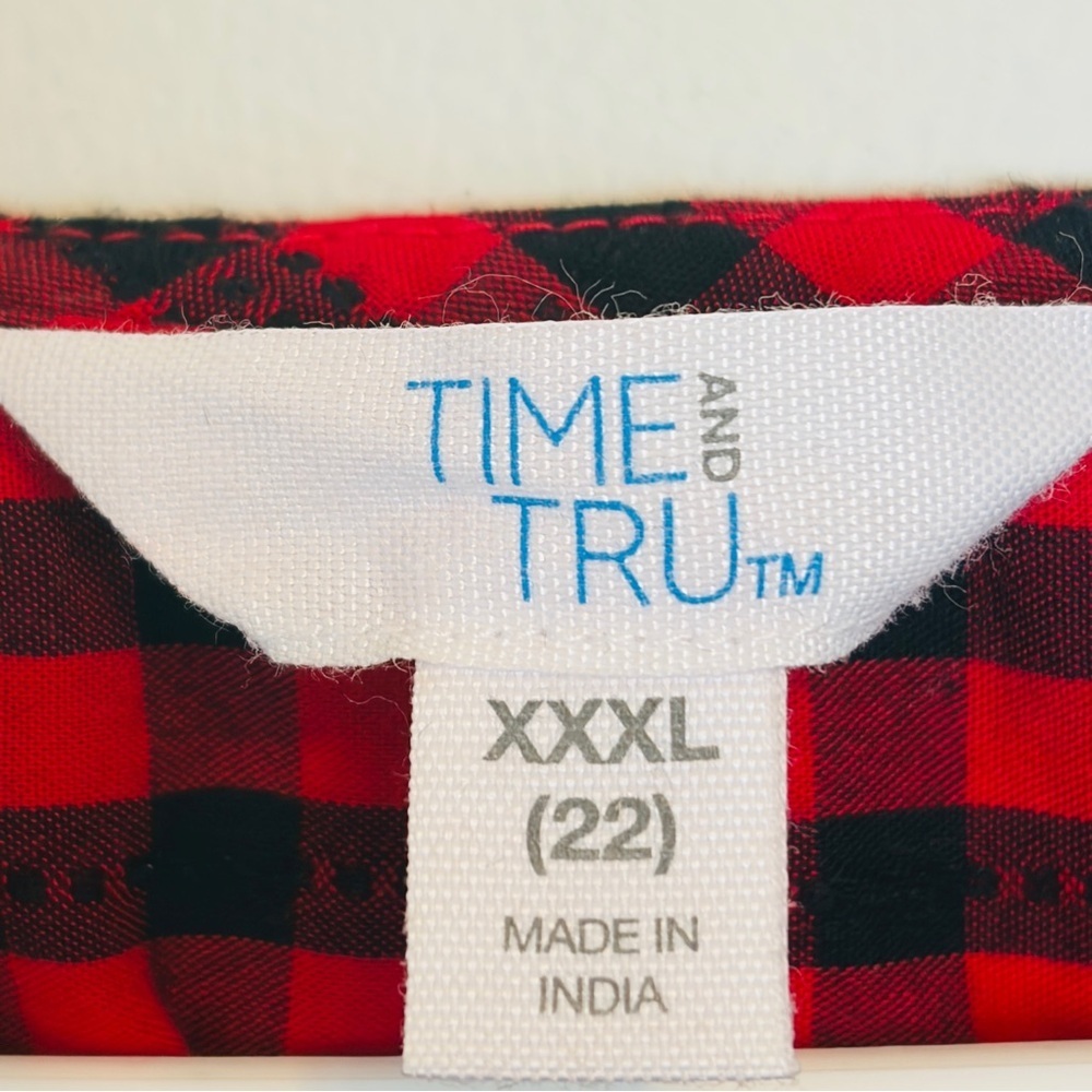 Time and Tru Red and Black Gingham Tie Front Midi Dress - Picture 10 of 11